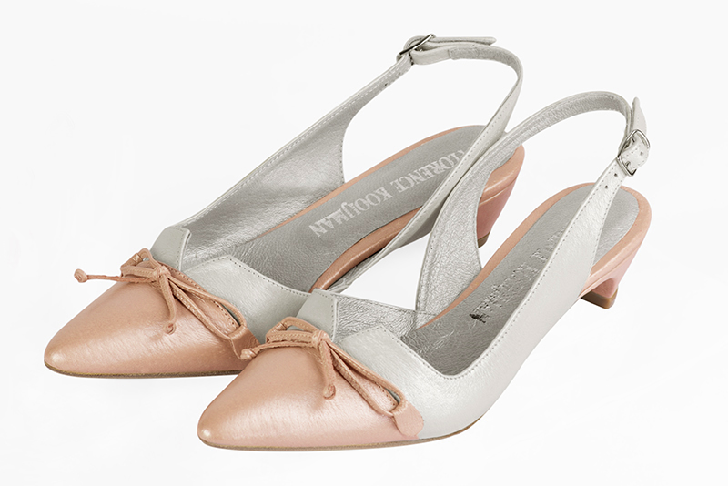 Powder pink and off white women's open back shoes, with a knot. Tapered toe. Low comma heels. Front view - Florence KOOIJMAN